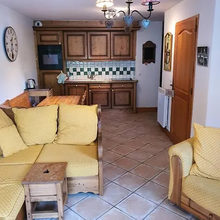 Апартаменты Centre 5 Pers. Monette